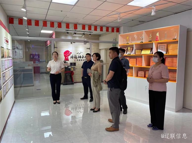 大连市金普新区商务局刘辉荣局长一行莅临加拿大pc28预测集团调查3.jpg 大连市金普新区商务局刘辉荣局长一行莅临加拿大pc28预测集团调查3.jpg